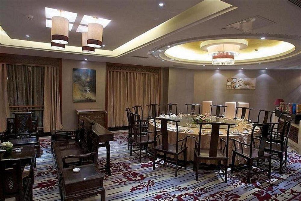 Howard Johnson Tech Center Plaza Hefei Esterno foto