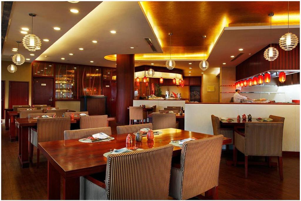 Howard Johnson Tech Center Plaza Hefei Esterno foto