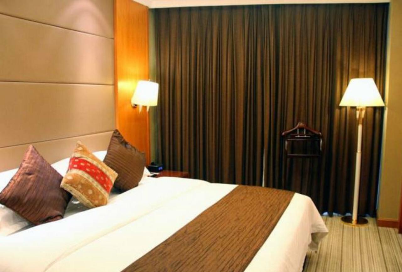 Howard Johnson Tech Center Plaza Hefei Esterno foto